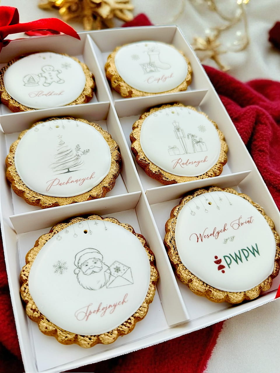 Pierniki personalizowane z logo na święta, możliwość personalizacji, lukier królewski, zestaw
